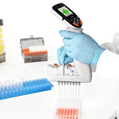 Thermo E1-ClipTip Electronic Adjustable-Spacing 12-Channel Pipette 2-125 µl BT, Part No. 4671050BT - Image 1